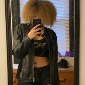 Meet your Posher, Amaya